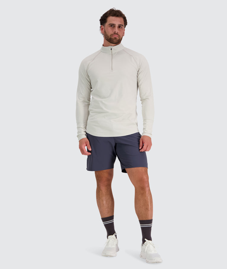 Men's light and sporty half-zip, Model 179 cm / size M#color_fog